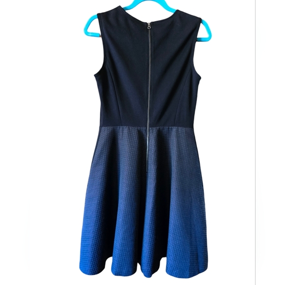 Halogen Black / Grey Jumper Dress, Sz 8 - Picture 2 of 3